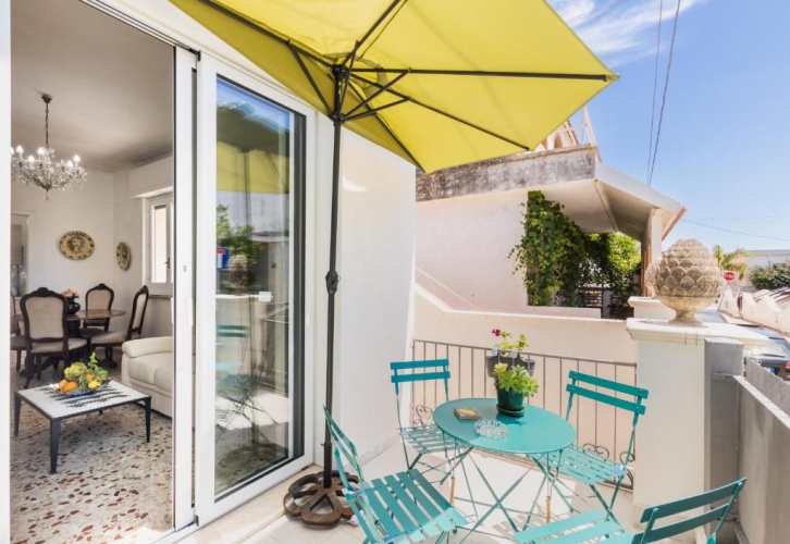 Deluxe Villa