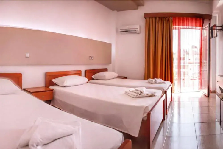 Marie Hotel