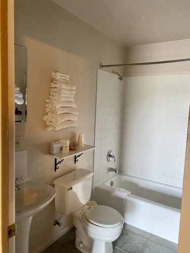 1 Bedroom Standard Family room