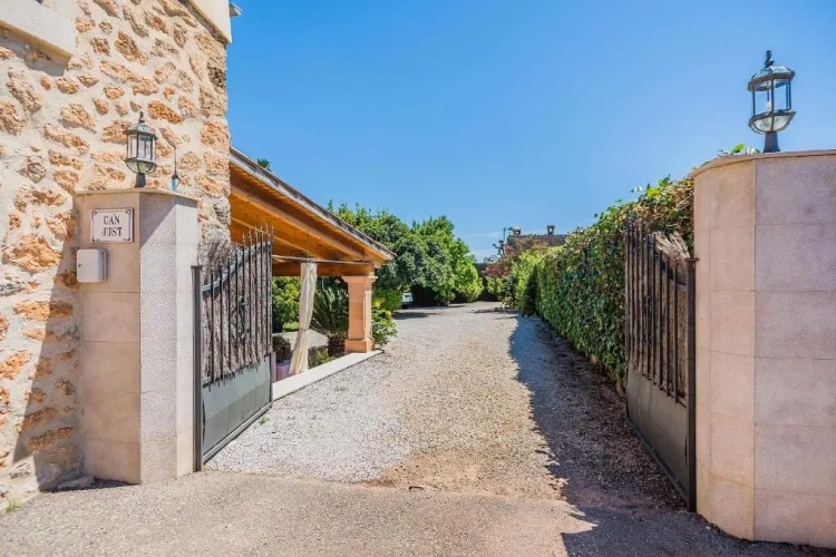 3 Bedrooms Double Villa