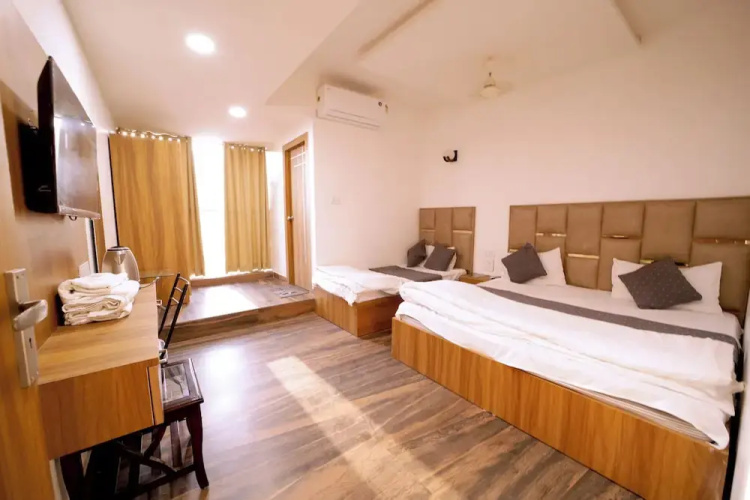 Hotel Saarthi