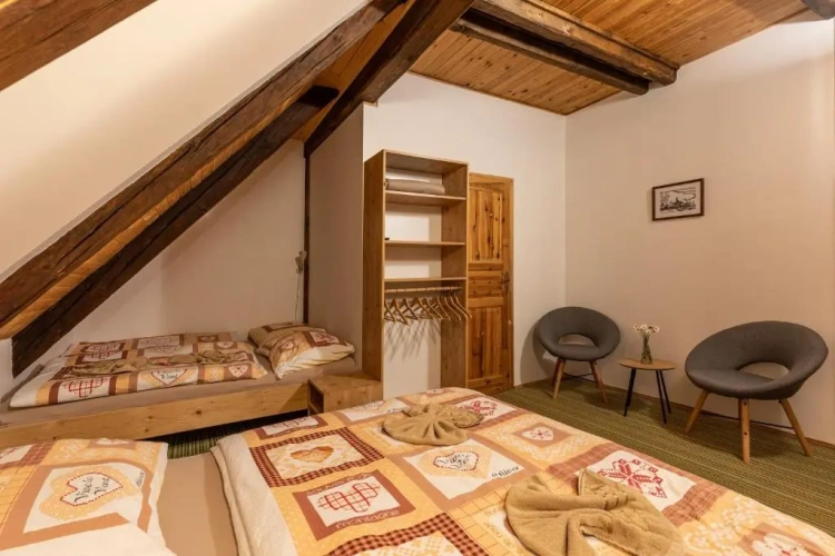 Standard Quadruple room