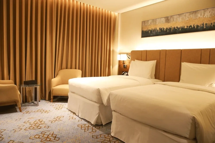 Premium Twin room with city view