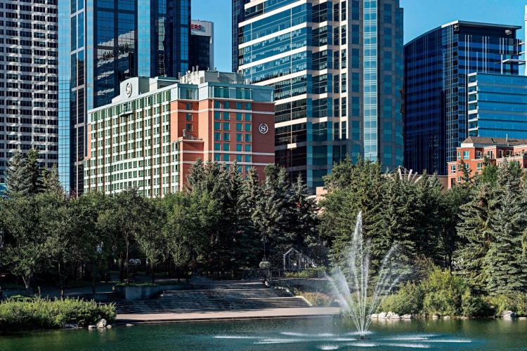 Sheraton Suites Calgary Eau Claire photo 30