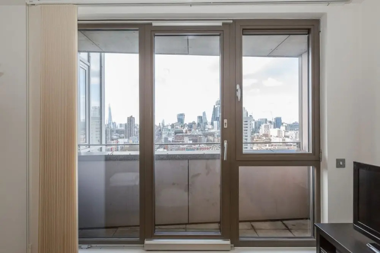 Modern apartment with great views