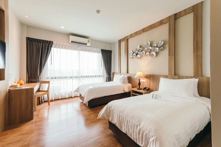 Standard Twin room