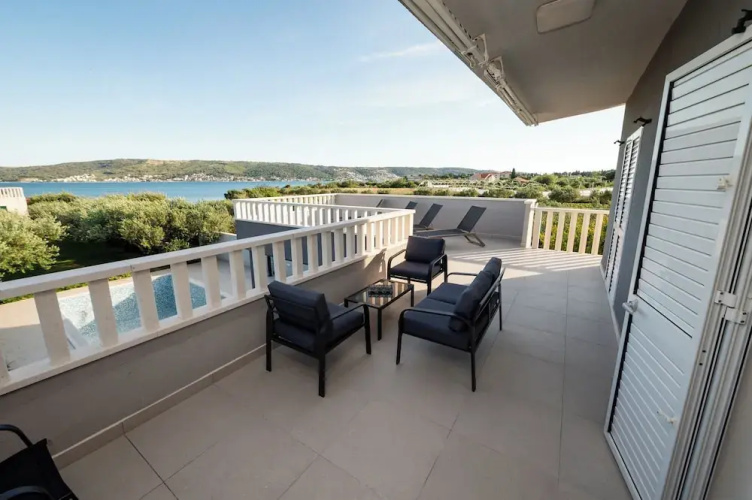 Beachfront Villa Mihovil With Direct Beach Access