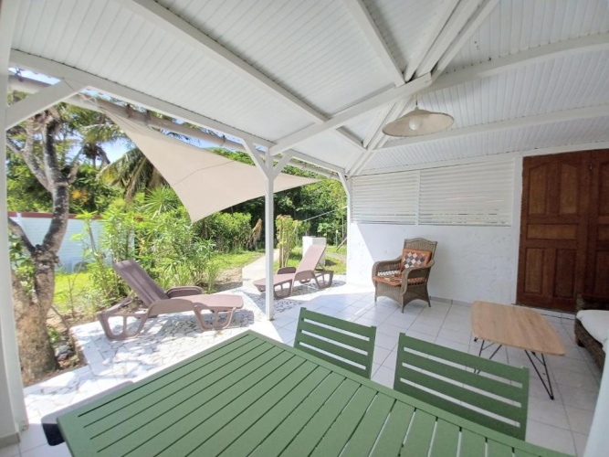 Bungalow with view