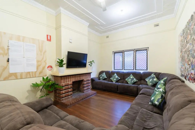 myOZexp Aberdeen Lodge - Hostel