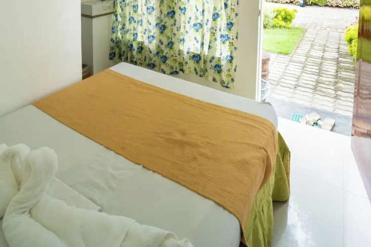 AltaVista Beach Resort Samal powered by Cocotel