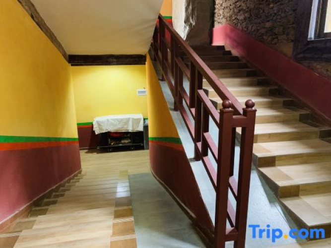 Guilan Xiaolu Hostel