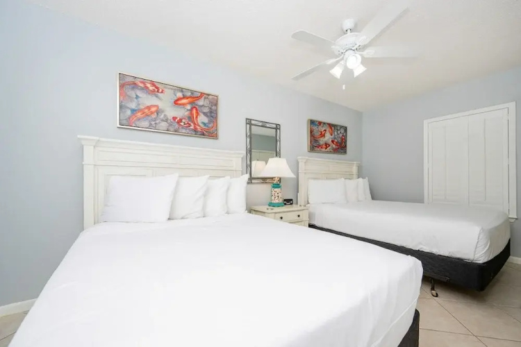Phoenix X 1104 3 Bedroom Condo