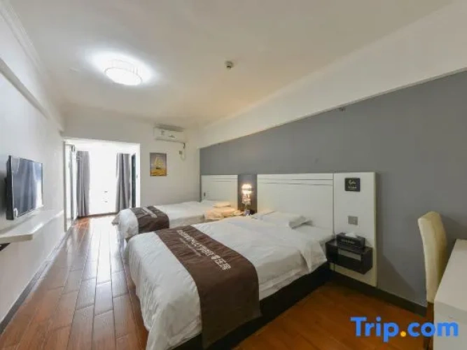 Premier Twin room