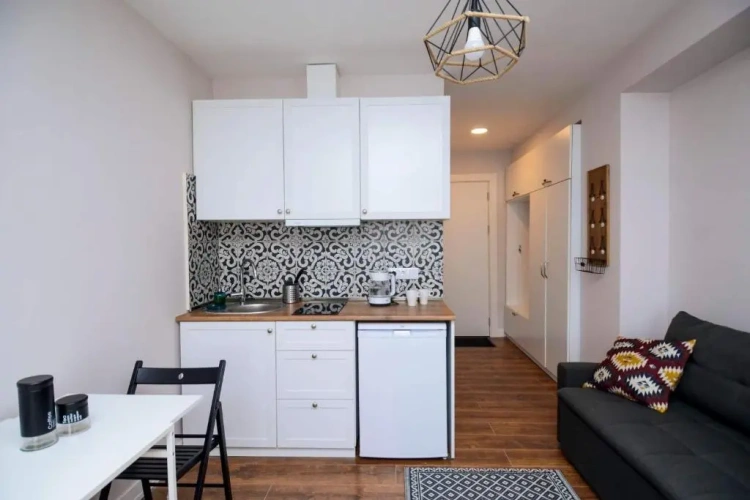 1 Bedroom Apartment