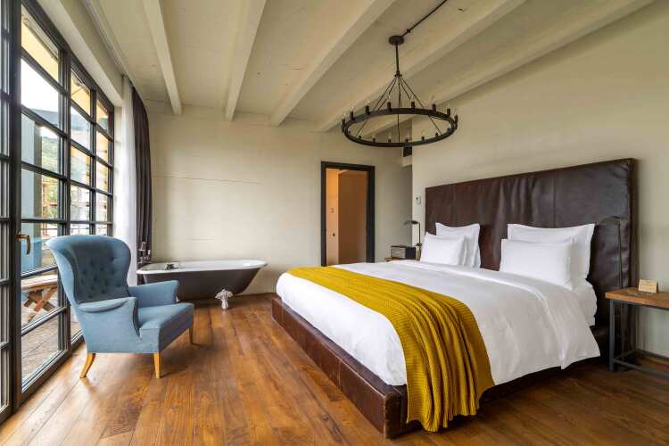 Фотография номера гостиницы Rooms Hotel Tbilisi