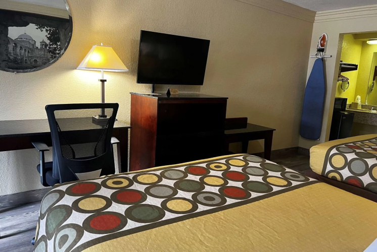 Express Inn & Suites Houston Katy