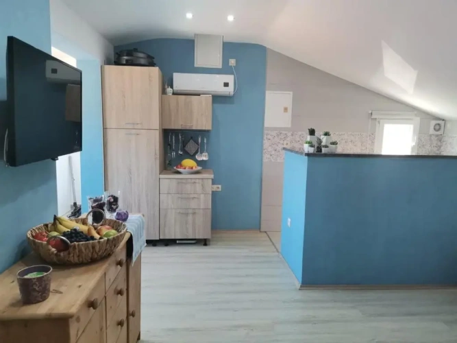 2 Bedrooms Apartment with sea view