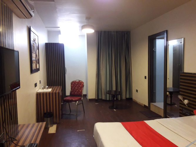 Sandal Wood酒店外景图