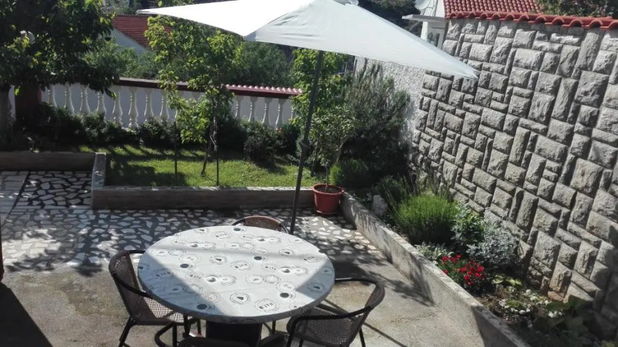 Apartment Dunja