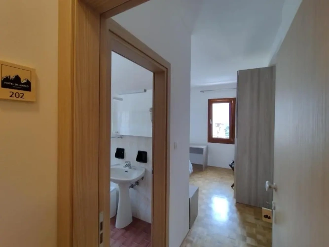 Standard Double room with mountain view