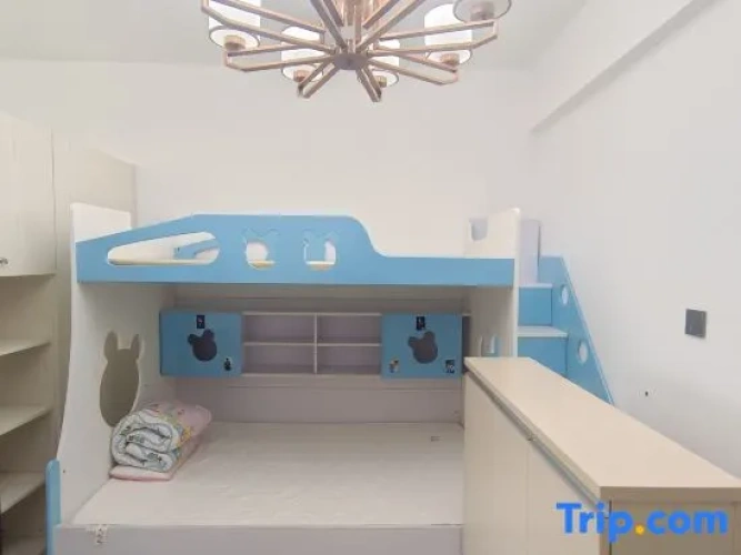 Standard Twin Family room