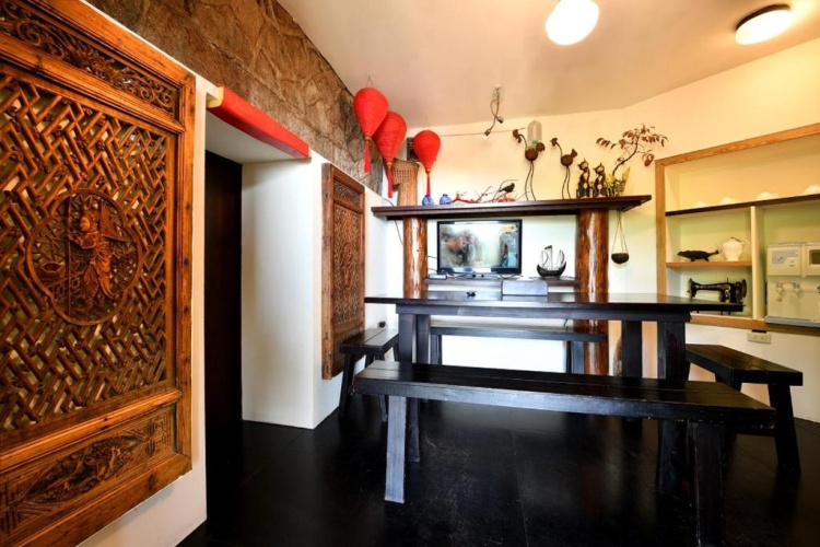 Standard Family room