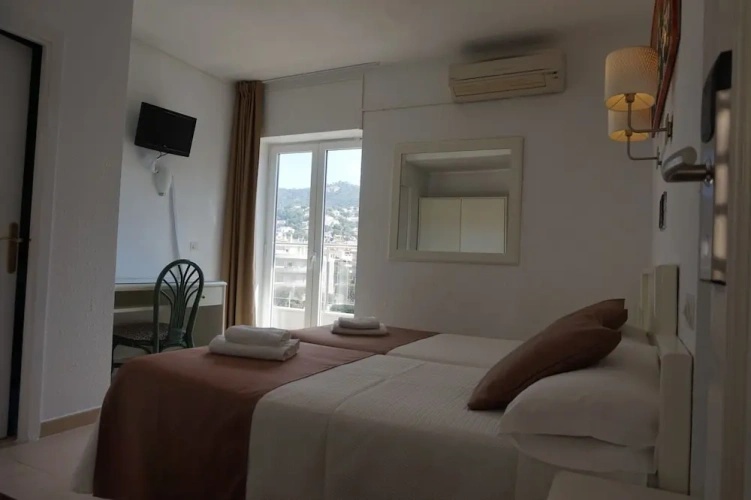 Standard Double room with balcony