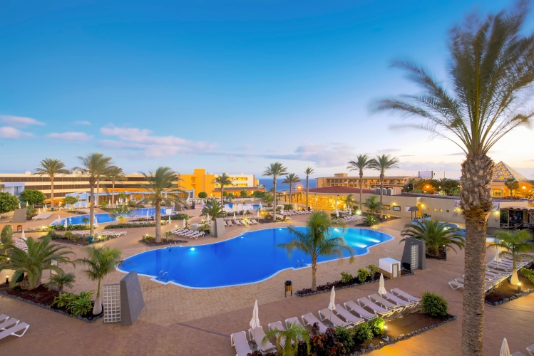 Iberostar Waves Gaviotas Park photo 16