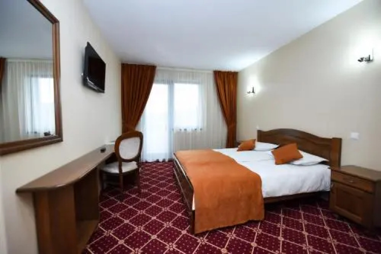 Condor Resort