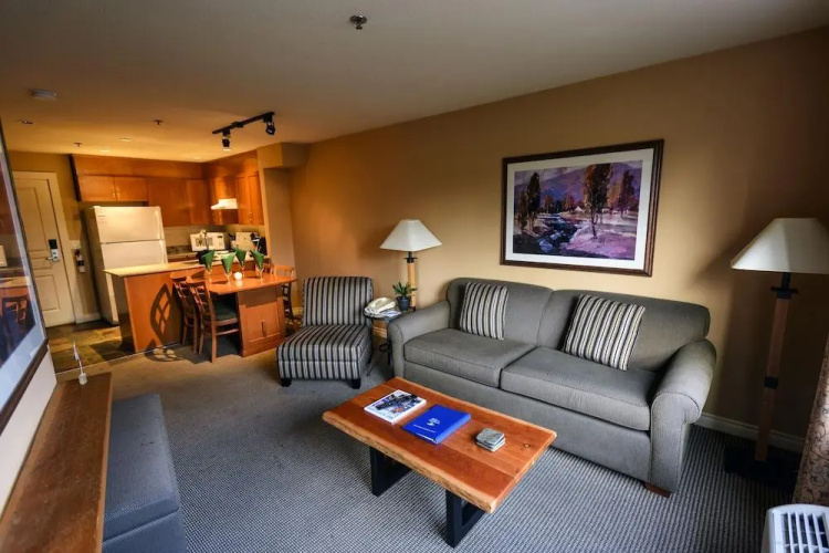 Pemberton Valley Lodge