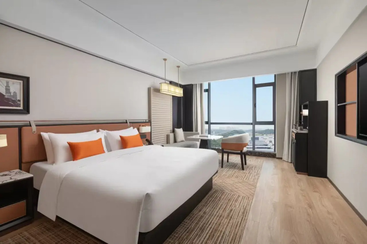 Days Hotel by Wyndham Changsha Yuhua East
