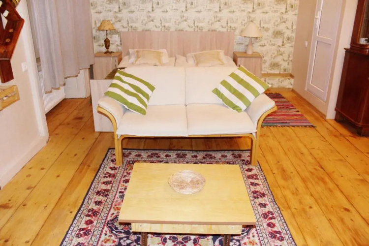 Solo Room Apartment