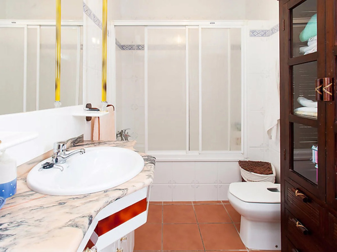 Villa Laura 33244