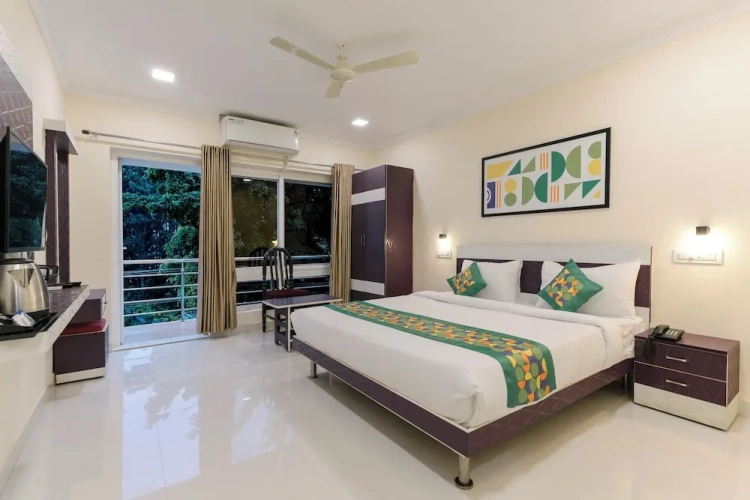 Premium Double room with balcony