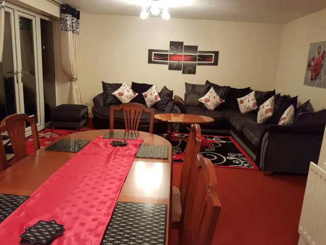 Edinburgh City Deluxe Apartment