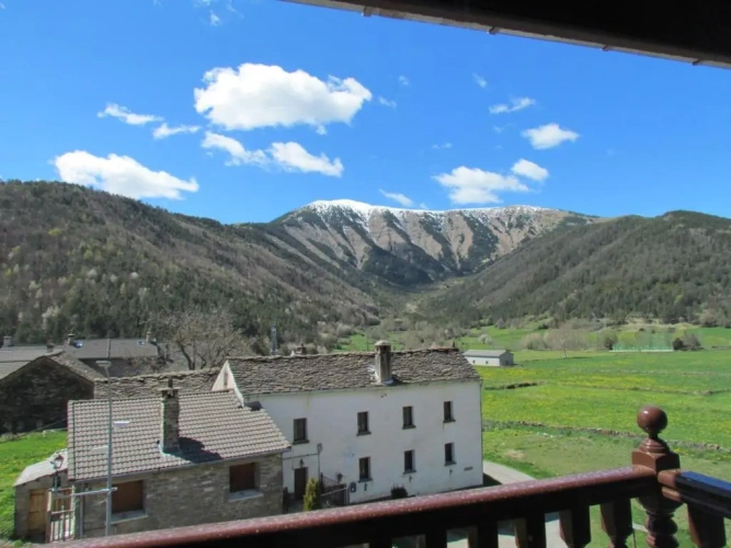 Standard Double room with mountain view