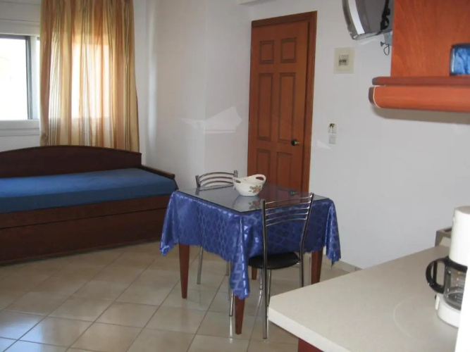 Topaz Apartments
