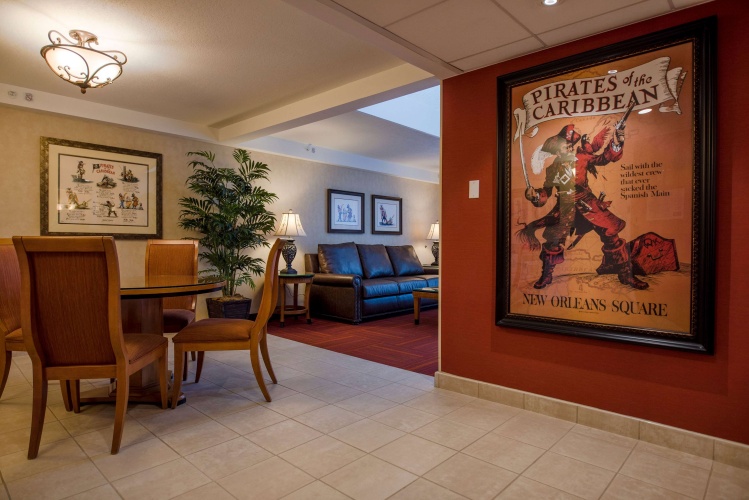 Howard Johnson by Wyndham Anaheim Hotel & Water Playground photo 12