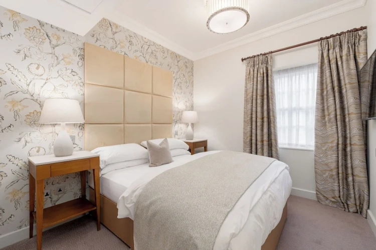 1 Bedroom Suite