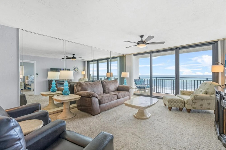 Sherwin Condominium 1702