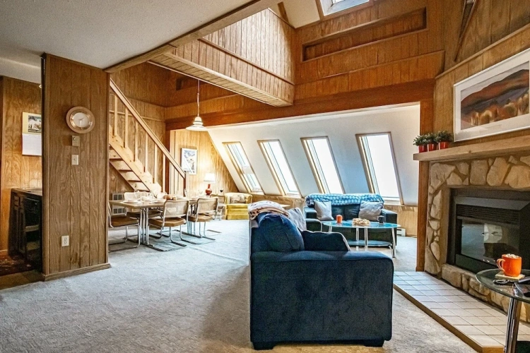 2 Bedrooms Standard room with balcony and with mountain view