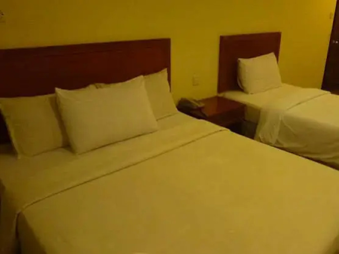 King Ing Hotel