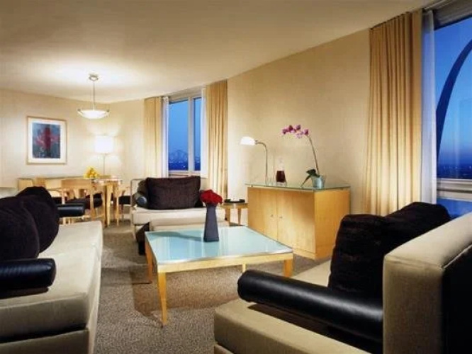Millennium Hotel St Louis