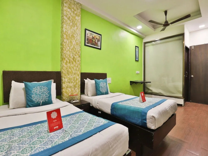 OYO 1635 Hotel Dash Continental