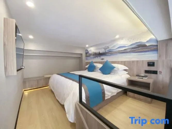 Luxury Duplex Suite
