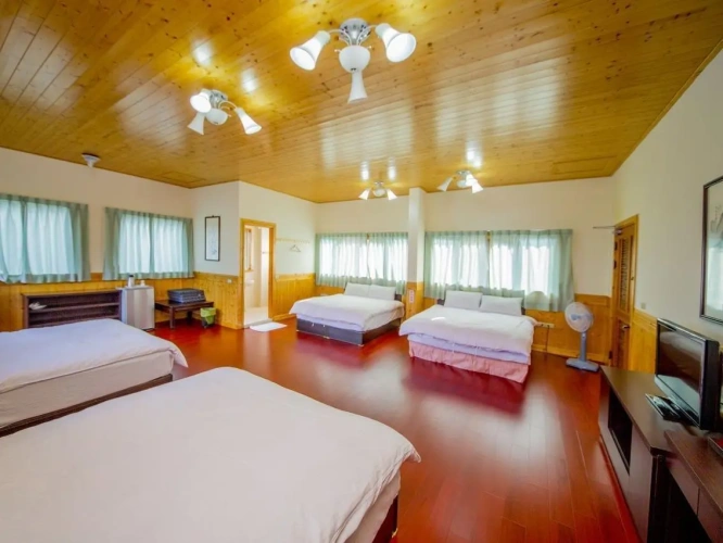 Standard Family room