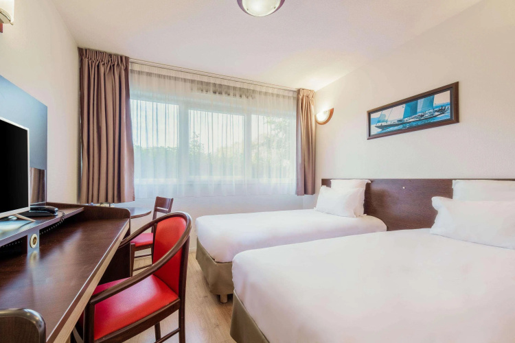 Comfort Suites Pau Idron