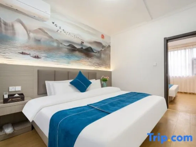 2 Bedrooms Luxury Suite