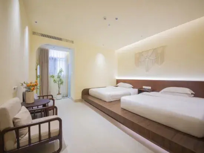 Weizhou Island Haolaiwu Holiday Villa