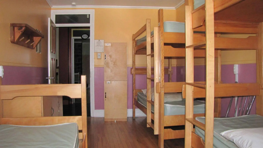 Auberge de la Paix - Hostel